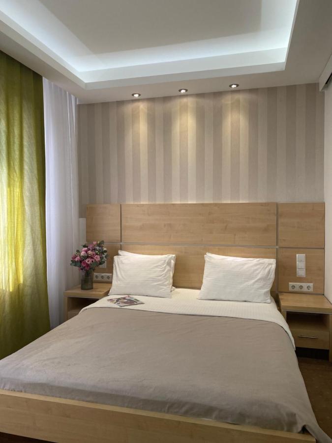 Laurus Motel Airport Tuzla Zivinice 外观 照片