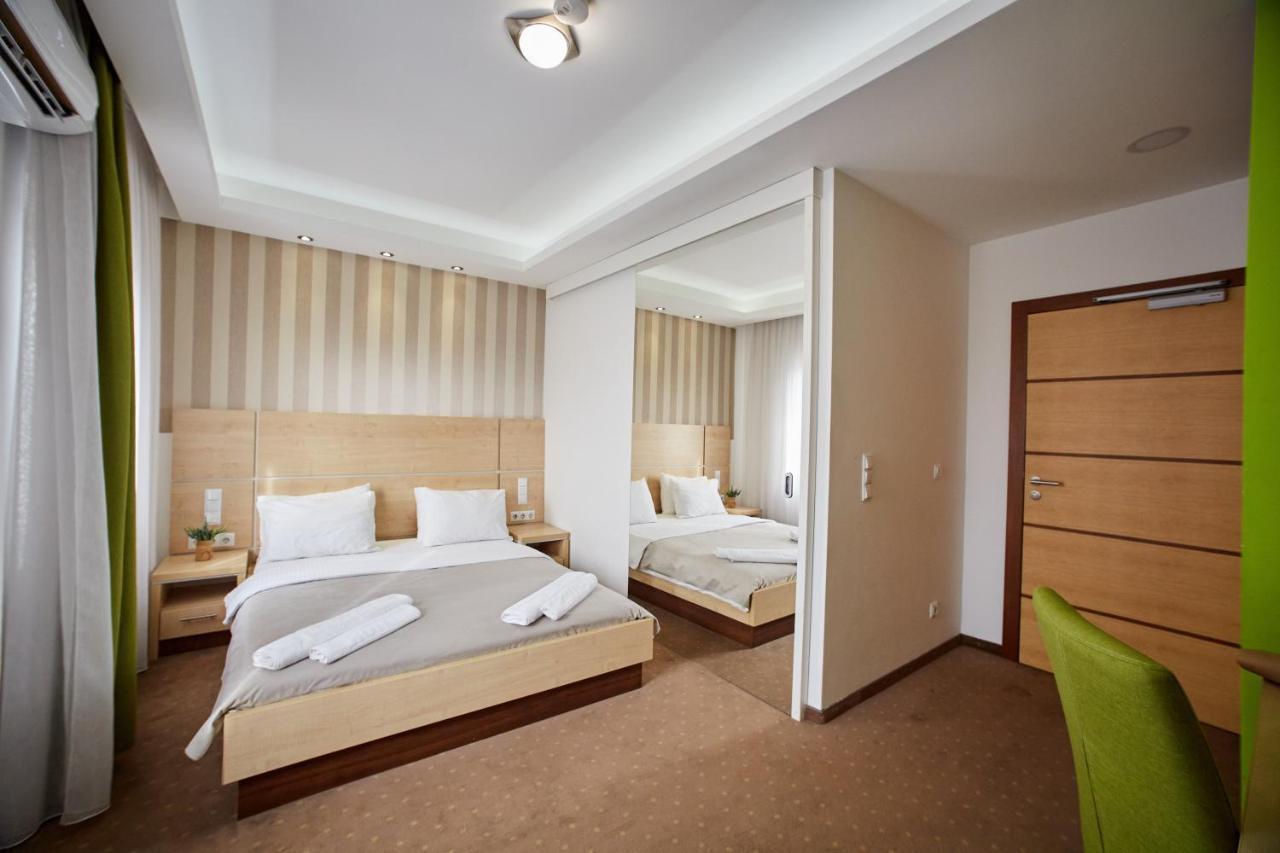 Laurus Motel Airport Tuzla Zivinice 外观 照片